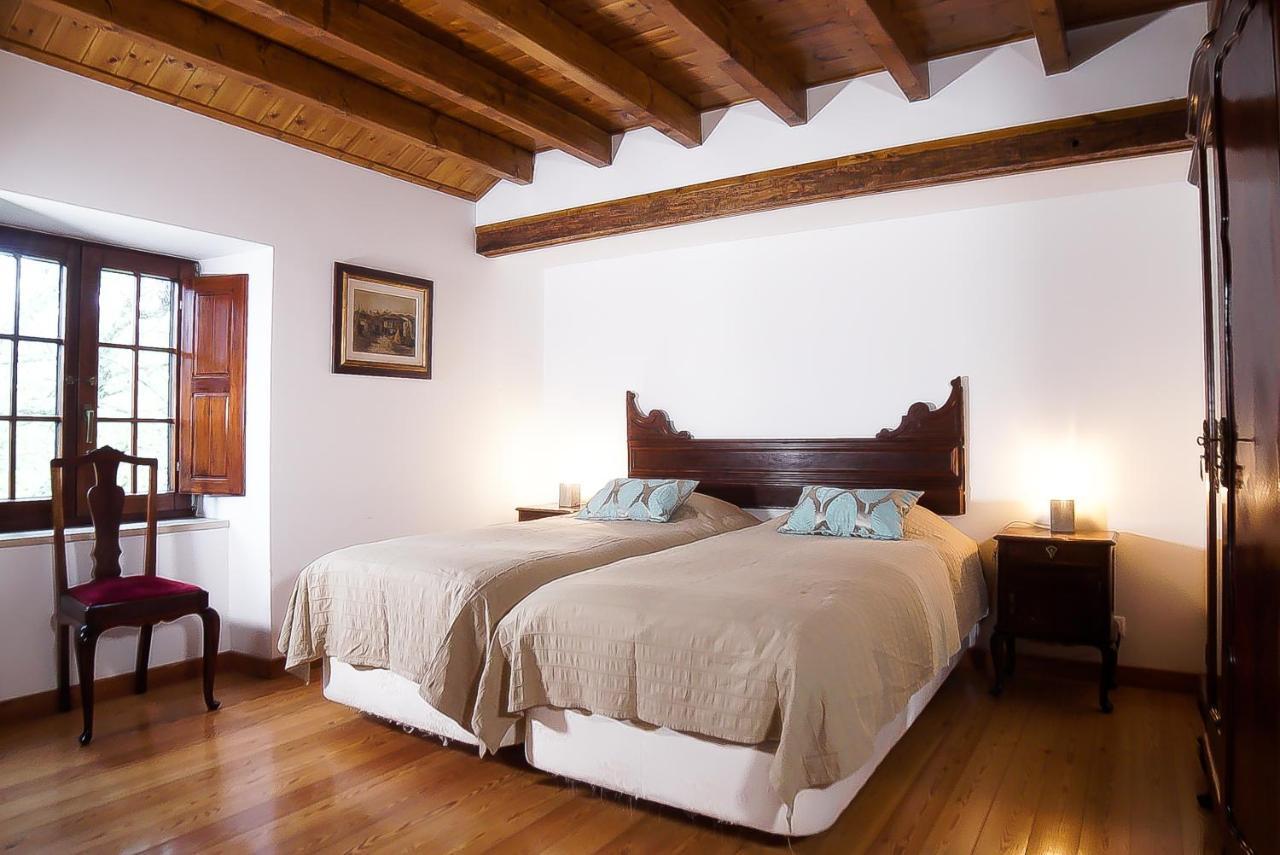 Casas Do Vale Da Rainha